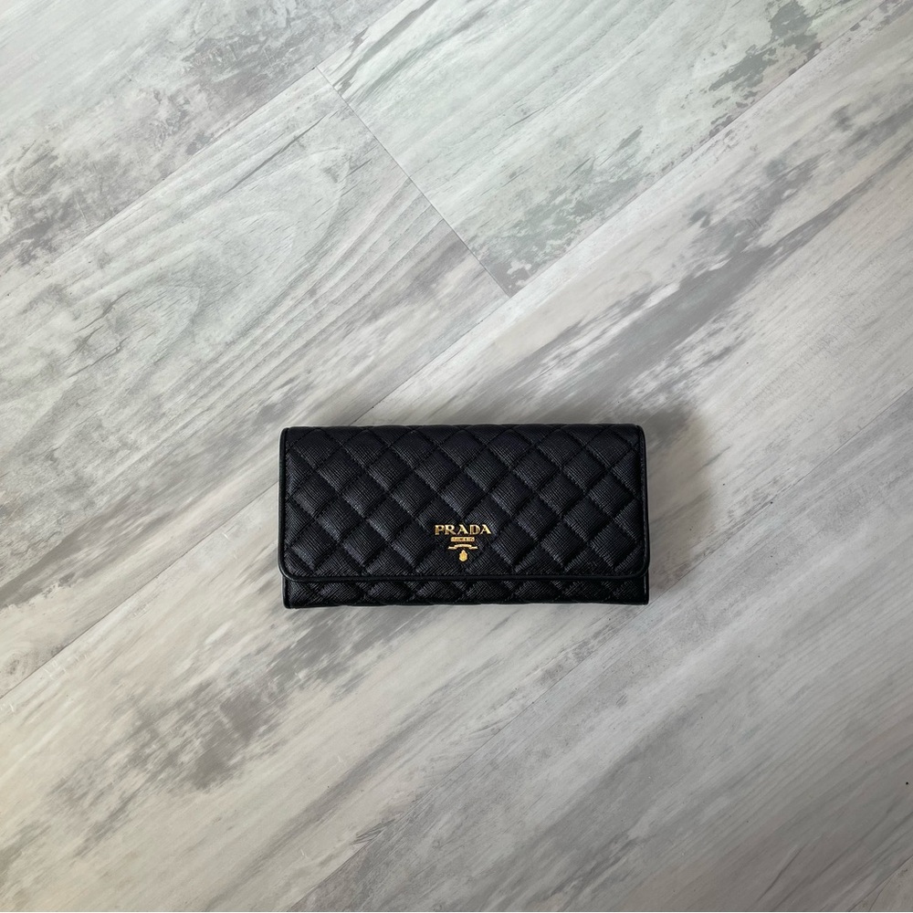Prada Black Quilted Wallet with Luxurious Design